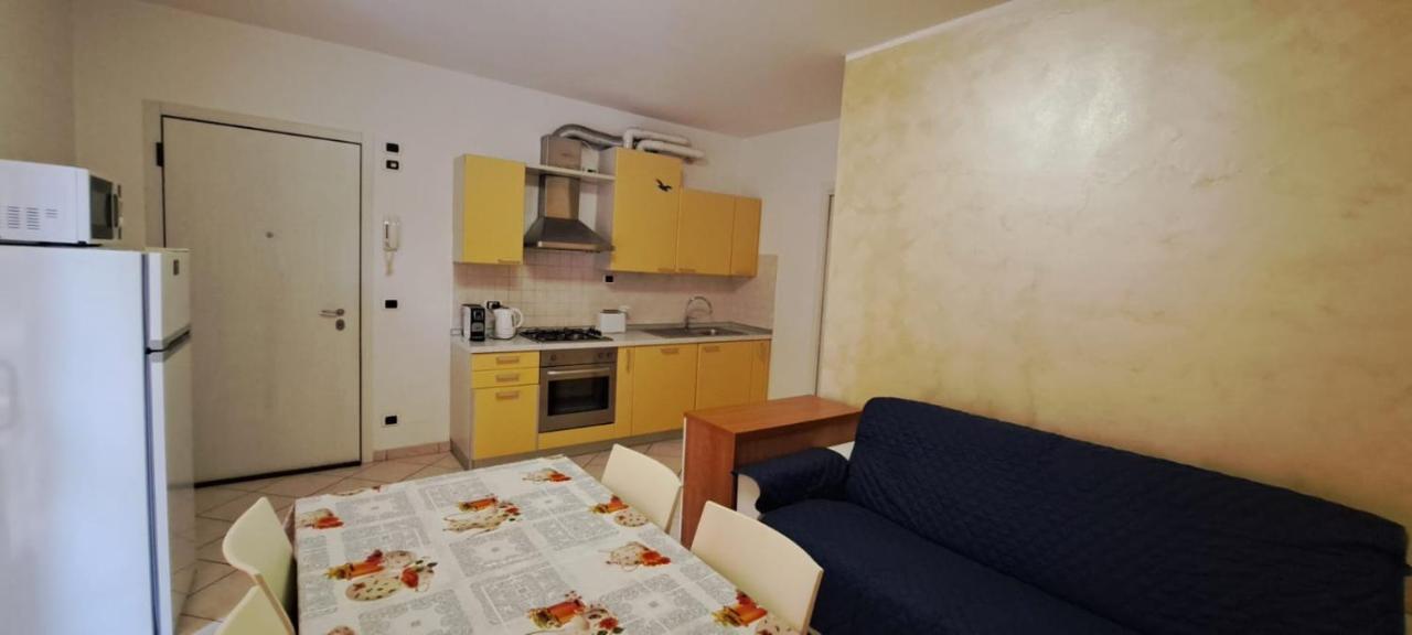 Apartments Tony In Bardolino Eksteriør bilde