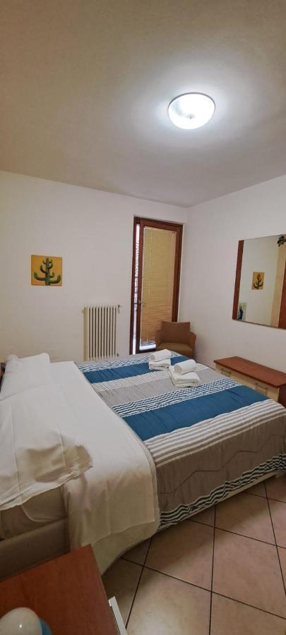 Apartments Tony In Bardolino Eksteriør bilde
